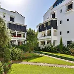 Beachside - Tennis & Golf