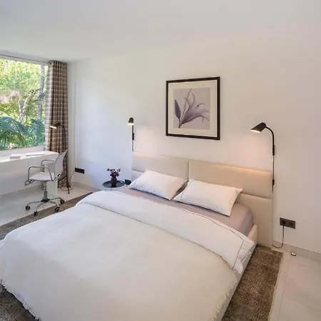 Beachside - Tennis & Golf アパート